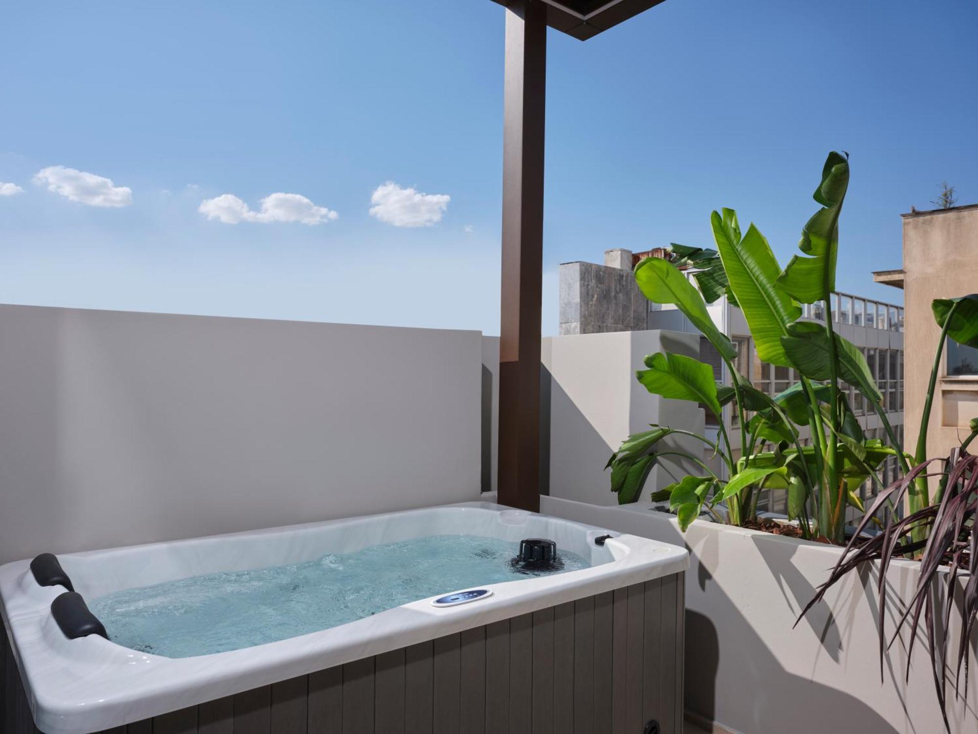 Nur Edge Aparthotel - Acropolis Skyline Athens Exterior photo